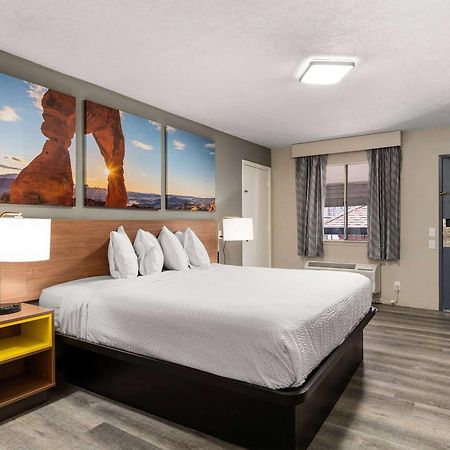 Days Inn By Wyndham Albuquerque Northeast Zewnętrze zdjęcie