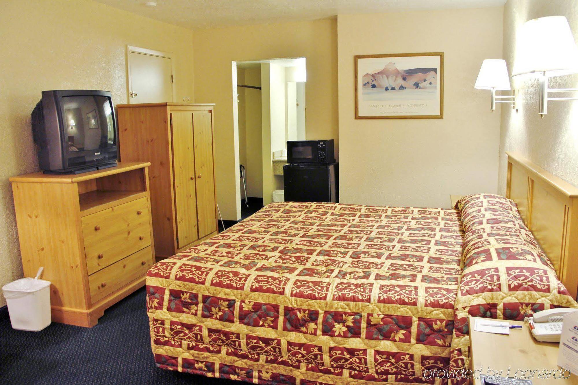 Days Inn By Wyndham Albuquerque Northeast Zewnętrze zdjęcie